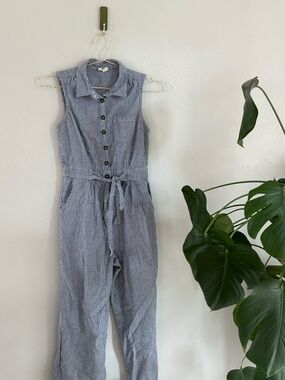 Striped Button-Front Sleeveless Jumpsuit in Blue & White